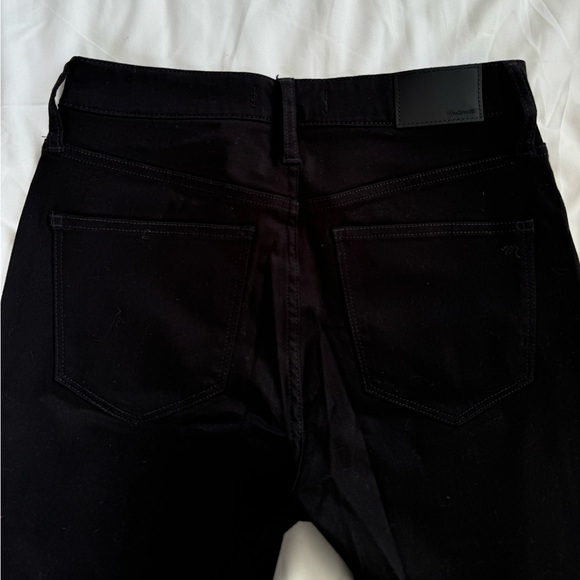 Madewell Curvy High Rise Skinny Jeans - Picture 3 of 7